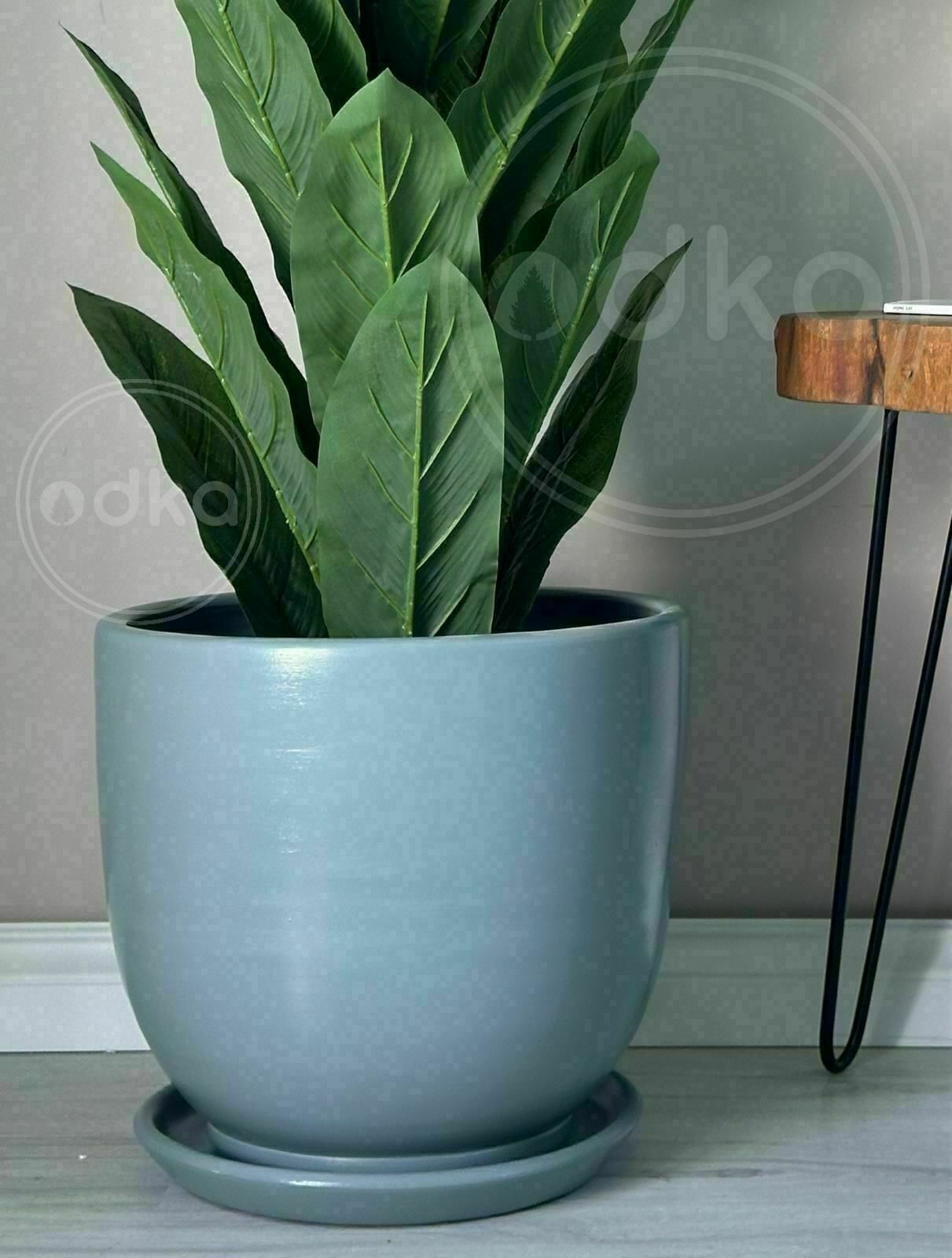 10 Lt Saksı Klasik Saksı Tabaklı Yükseklik 23cm Çap 25cm Füme