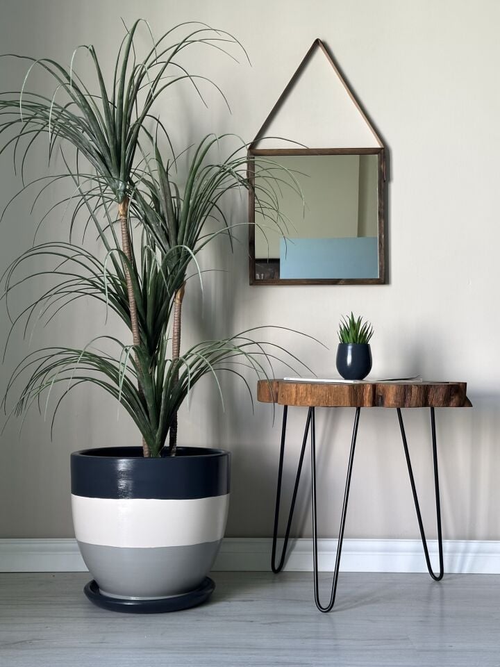 Klasik Saksı Tabaklı-Antrasit Ekru Granit