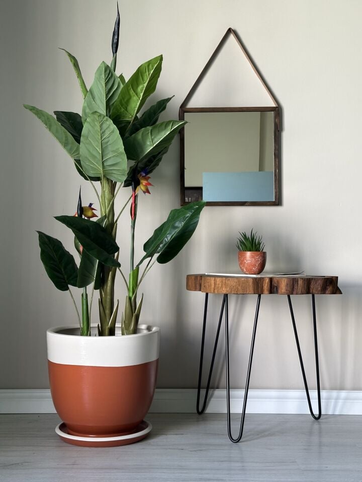 Klasik Saksı Tabaklı-Kiremit Ekru