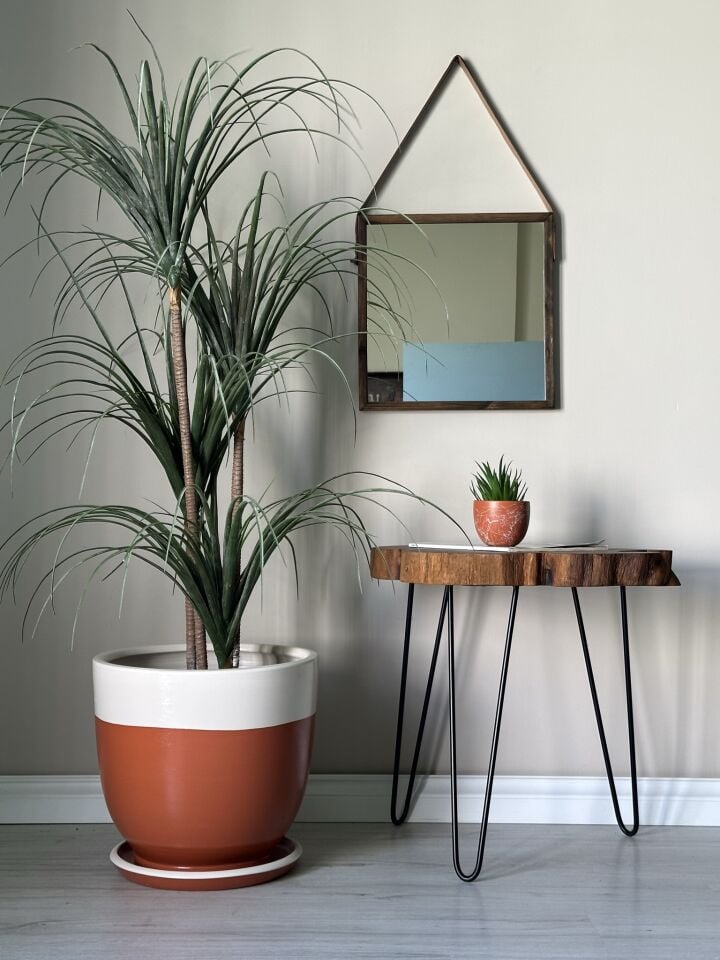 Klasik Saksı Tabaklı-Kiremit Ekru