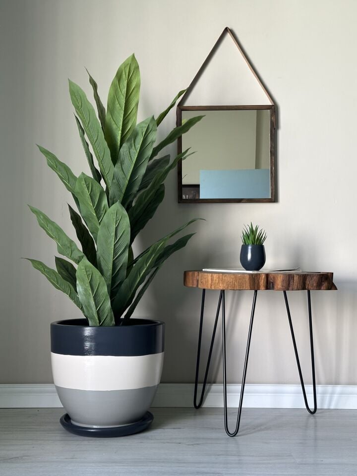 Lily Klasik Saksı Tabaklı Yükseklik 30cm Çap 32cm