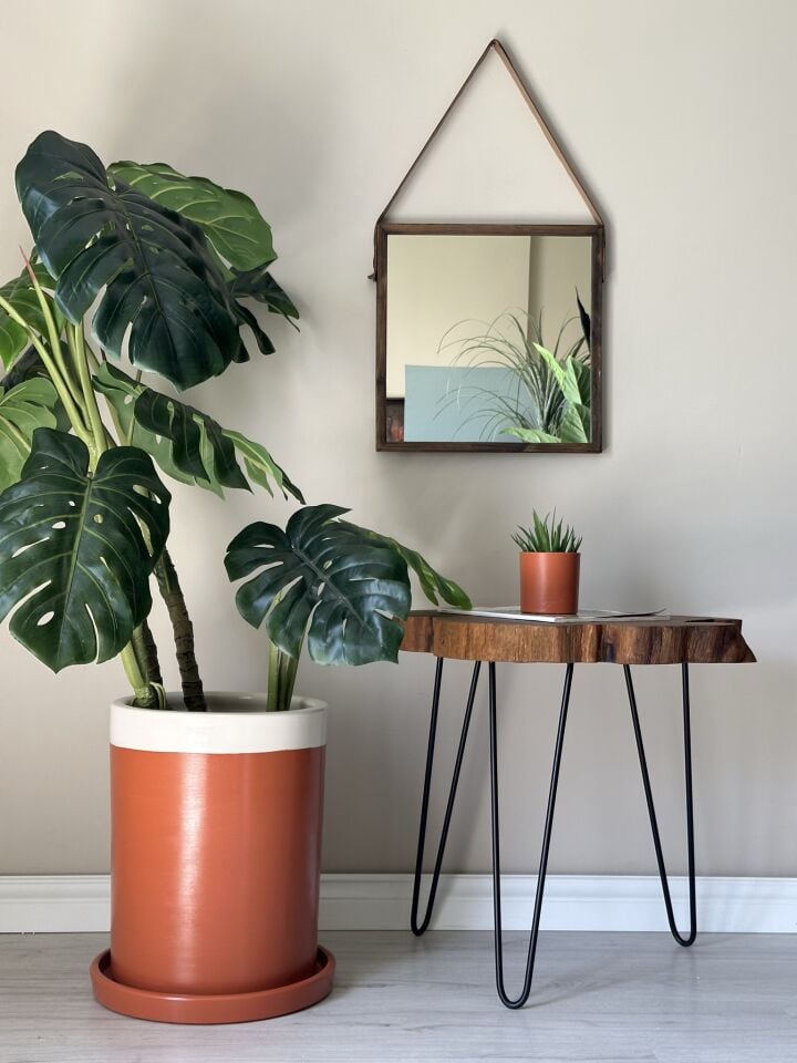 Silindir Saksı Tabaklı -Kiremit Ekru