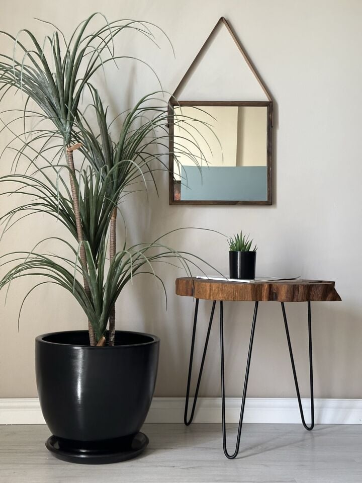 Klasik Saksı Tabaklı-Siyah