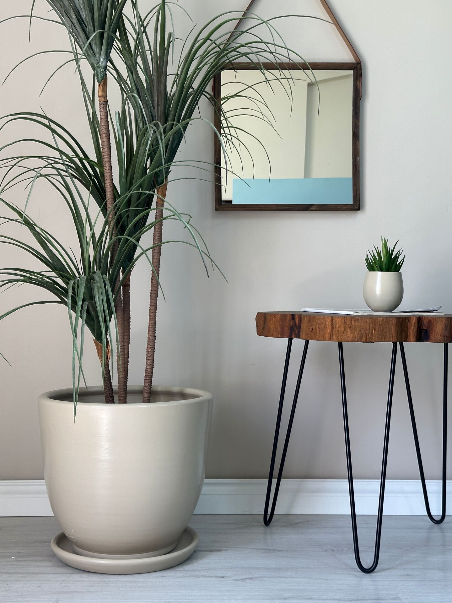 Klasik Saksı Tabaklı-Taş