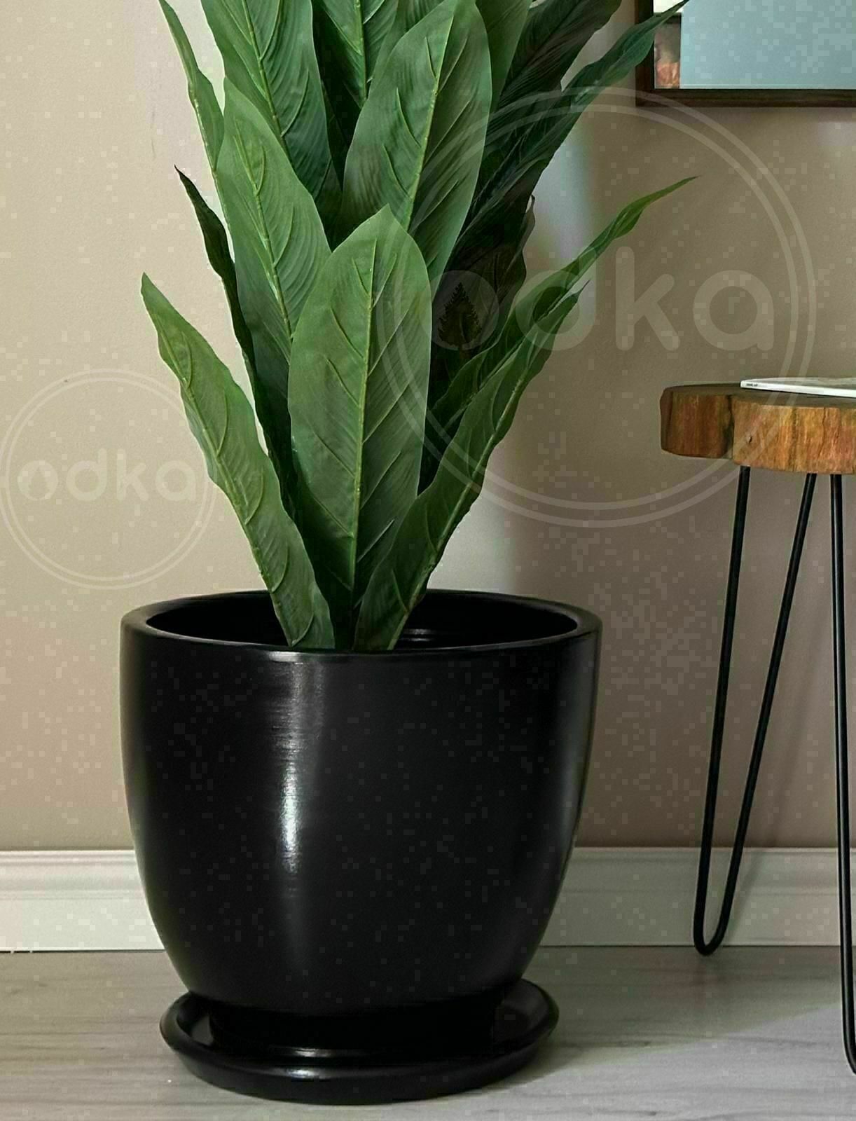 10 Lt Saksı Klasik Saksı Tabaklı Yükseklik 23cm Çap 25cm Siyah