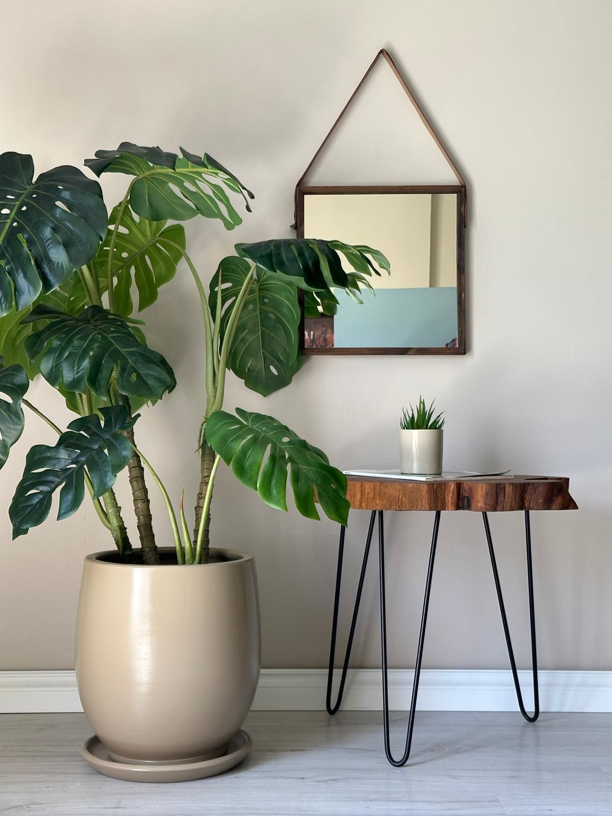 45 Litre Büyük Boy Armut Saksı Tabaklı Yükseklik:40cm Çap:32cm