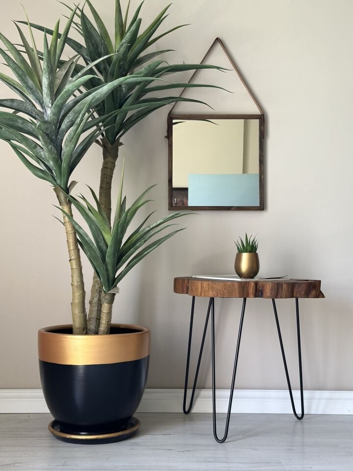 Klasik Saksı Tabaklı-Siyah Gold