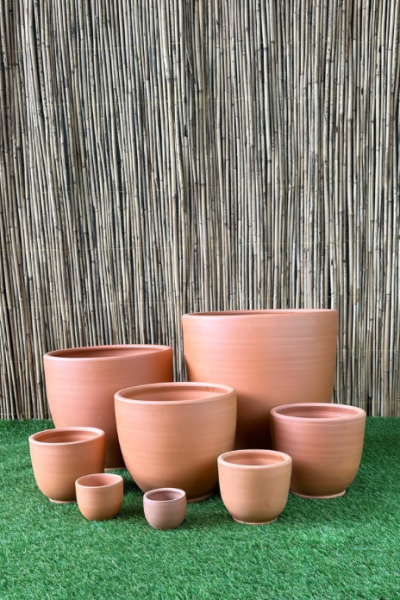 Klasik U Modeli Doğal El yapımı Terracotta Çömlek Saksı Tabaklı Yükseklik: 38cm Çap: 40cm