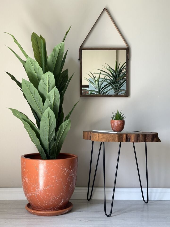 Mia Seri Klasik Saksı Tabaklı Yükseklik 30cm Çap 32cm