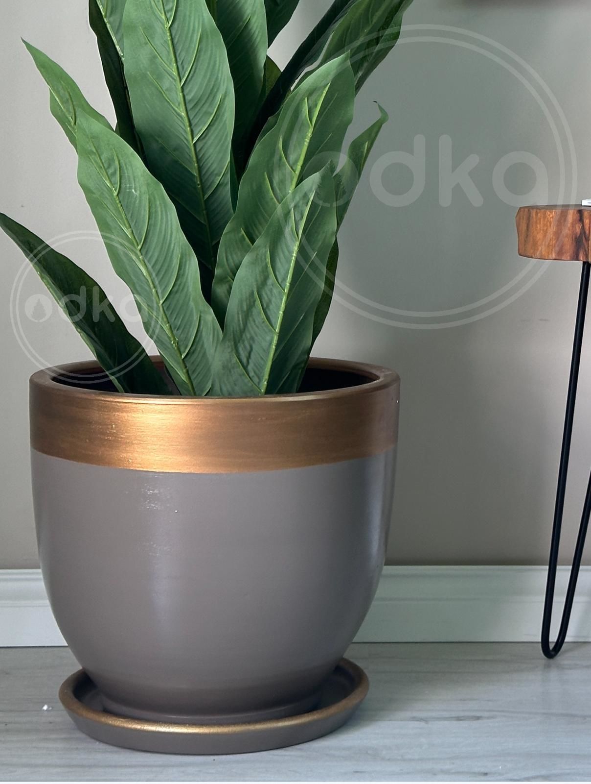 60 Litre Büyük Boy Klasik Saksı Tabaklı Yükseklik 46cm Çap 46cm