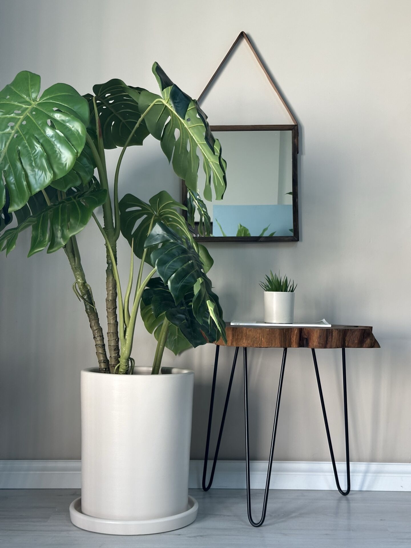 Silindir Saksı Tabaklı -Ekru