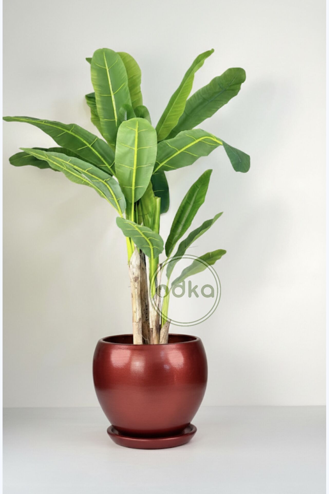 Küre Saksı Tabaklı Yükseklik:27cm Çap:27cm Bordo
