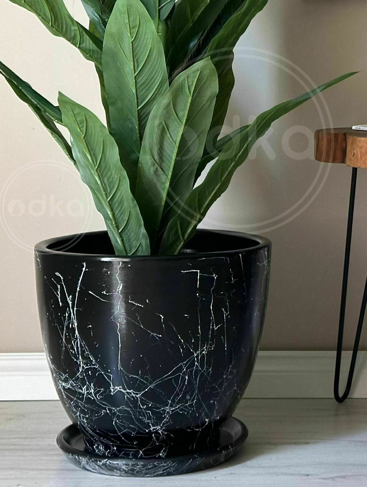 10 Lt Saksı Klasik Saksı Tabaklı Yükseklik 23cm Çap 25cm Siyah Mermer Desenli