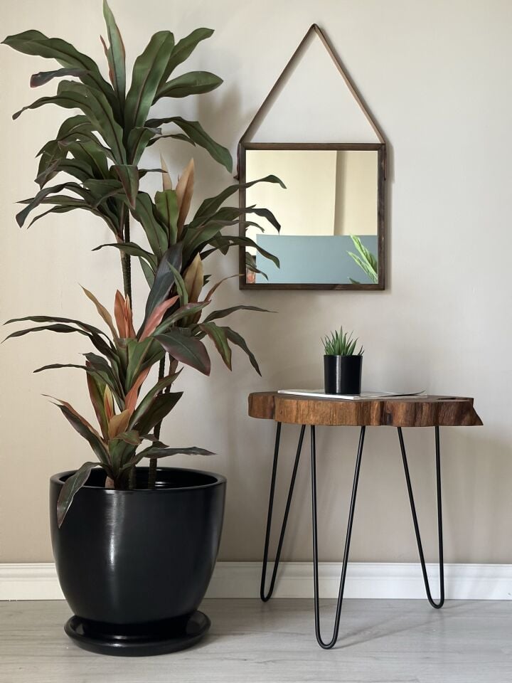 Klasik Saksı Tabaklı Yükseklik 38cm Çap 40cm