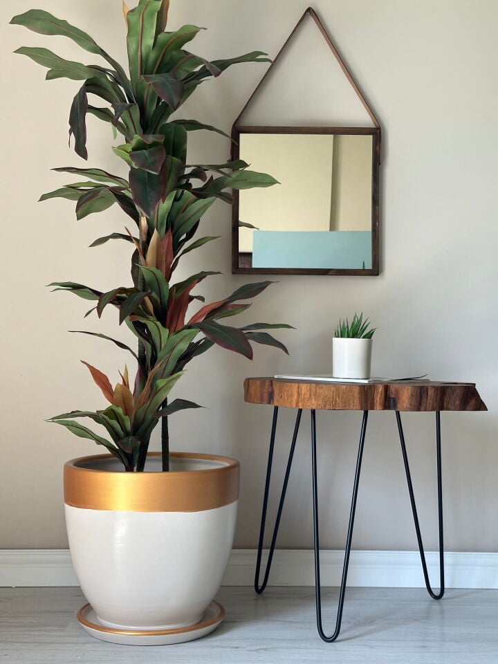 Lily Seri Klasik Saksı Tabaklı Yükseklik 38cm Çap 40cm