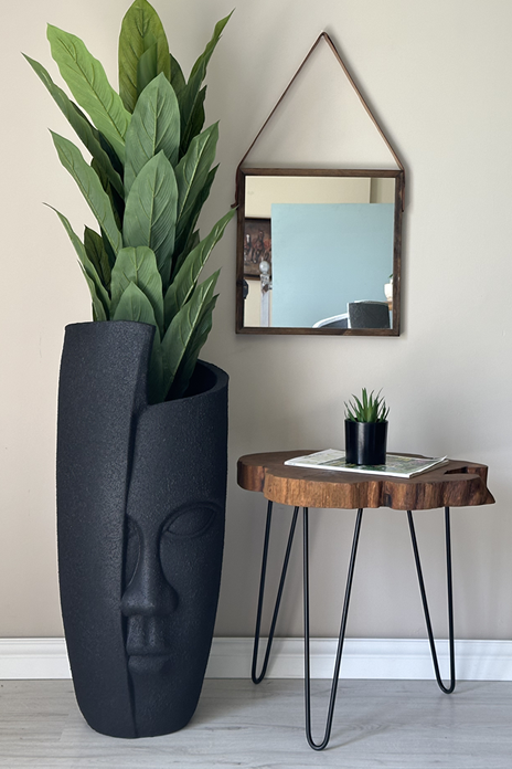 Yarım Yüz Fiber Saksı Siyah H:88cmXÇap: 35cmXDerinlik:50cm