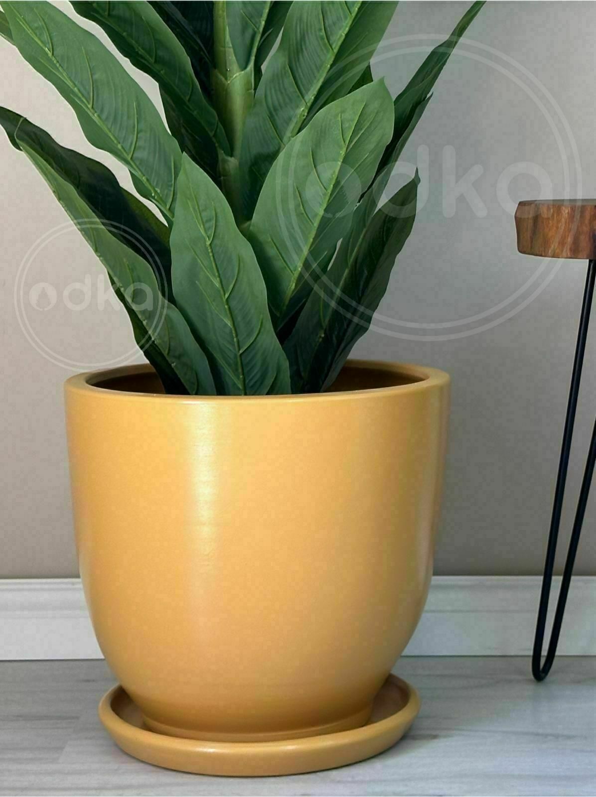 40 Litre Büyük Boy Klasik Saksı Tabaklı Yükseklik 38cm Çap 40cm Sarı