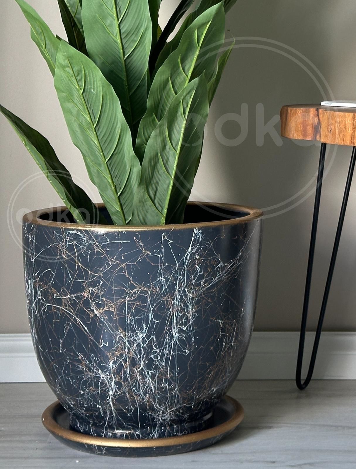 10 Lt Saksı Klasik Saksı Tabaklı Yükseklik 23cm Çap 25cm