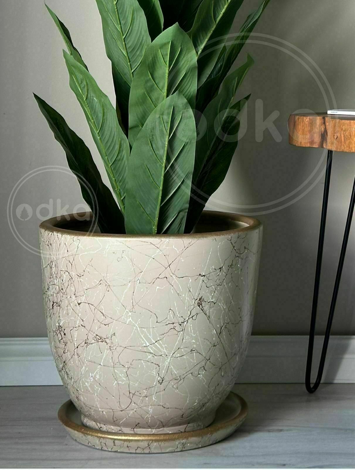 Klasik Saksı Tabaklı Yükseklik 23cm Çap 25cm Taş-Beyaz-Gold