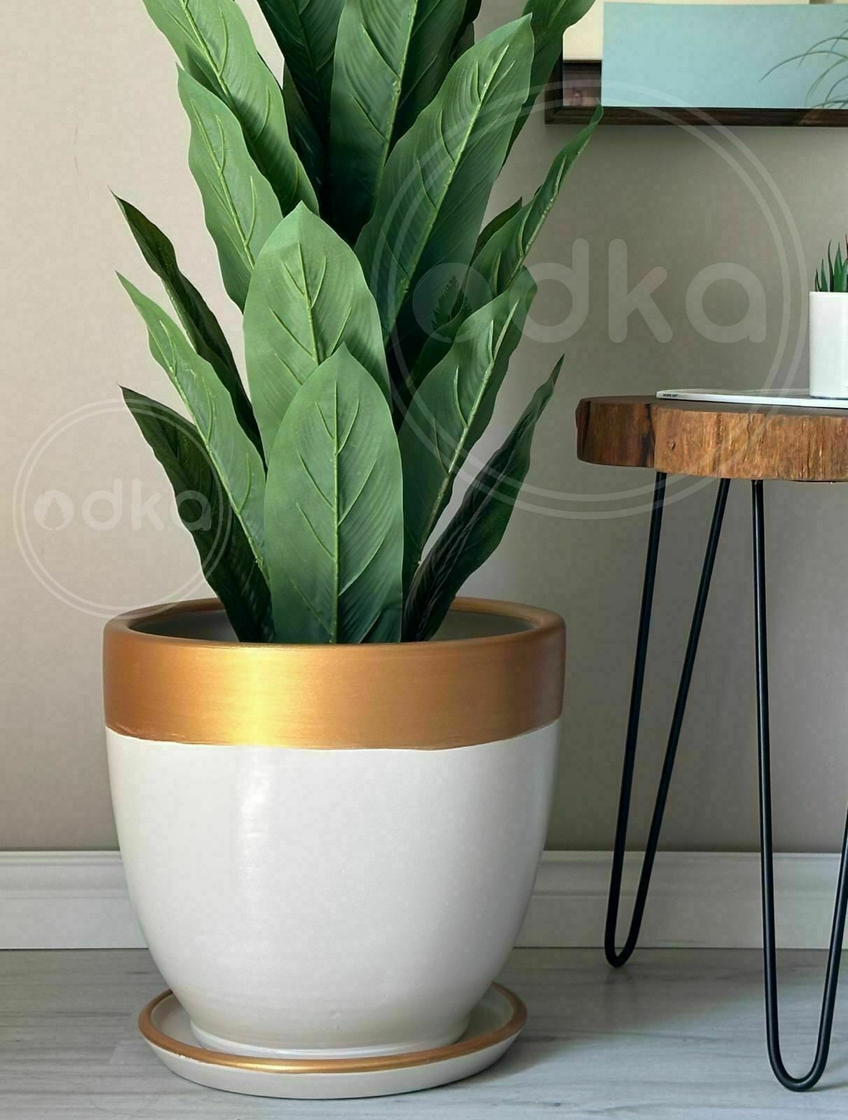 Klasik Saksı Tabaklı Yükseklik 23cm Çap 25cm Ekru-Gold