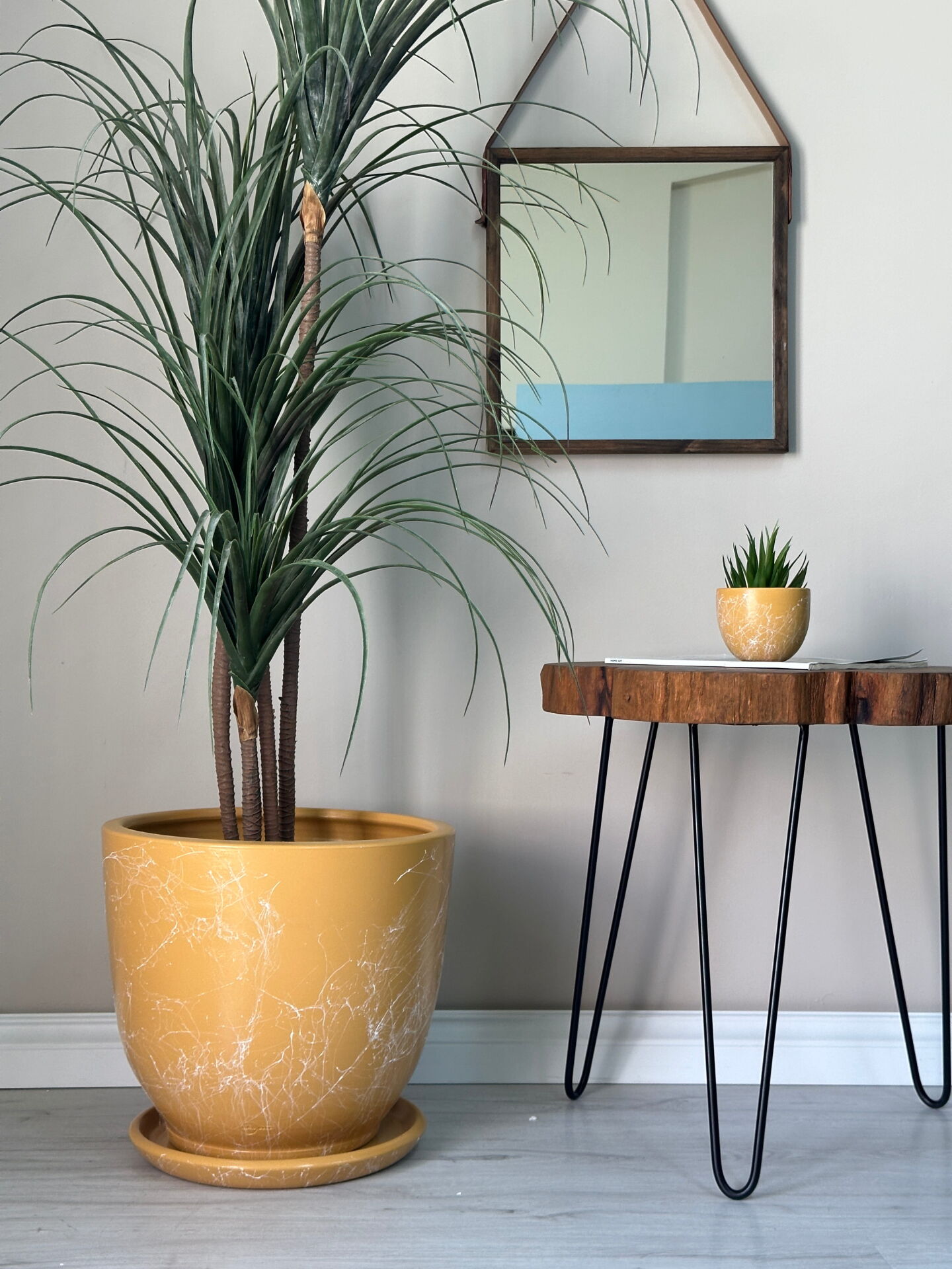 Klasik Saksı Tabaklı Mia Seri- Sarı Mermer Desenli