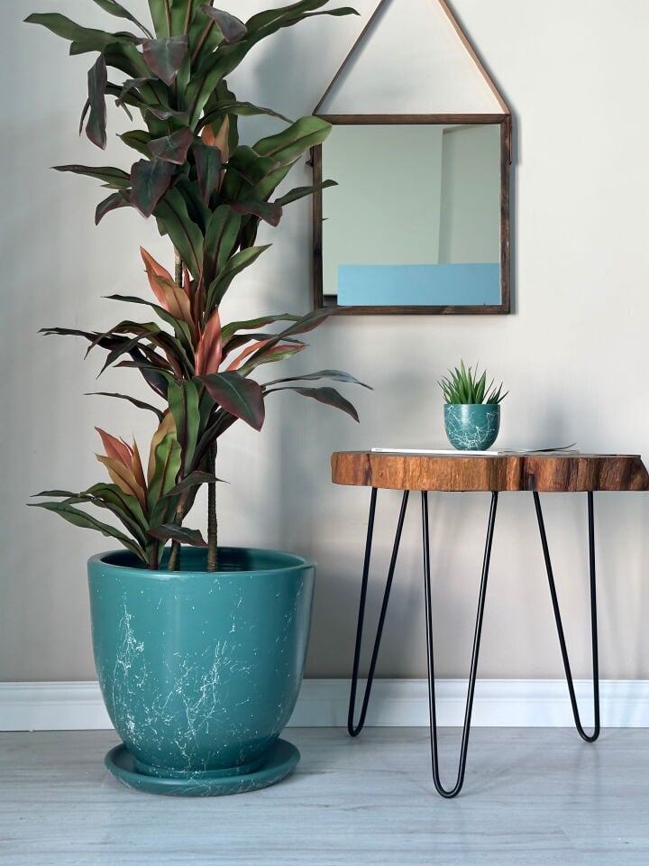 Mia Seri Klasik Saksı Tabaklı Yükseklik 38cm Çap 40cm Zümrüt Yeşili Mermer Desenli