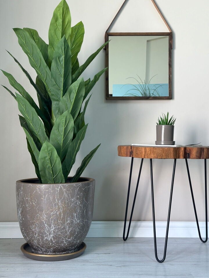 Lily Seri Klasik Saksı Tabaklı Yükseklik 30cm Çap 32cm