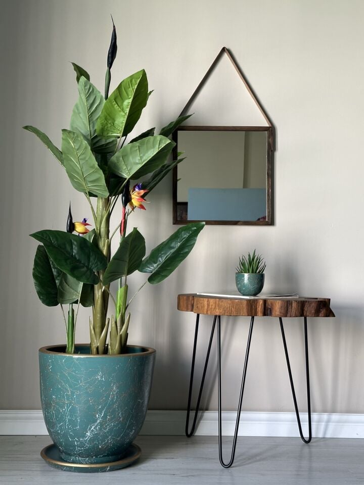 Klasik Saksı Tabaklı Lily Seri- Zümrüt Beyaz Gold