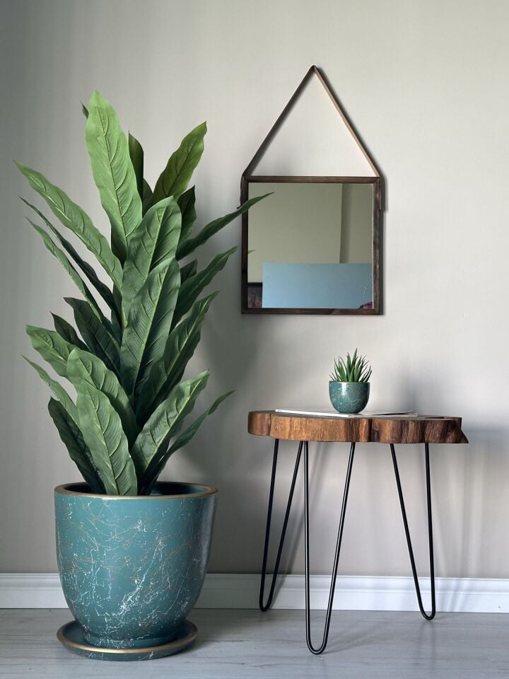 Lily Klasik Saksı Tabaklı Yükseklik 30cm Çap 32cm